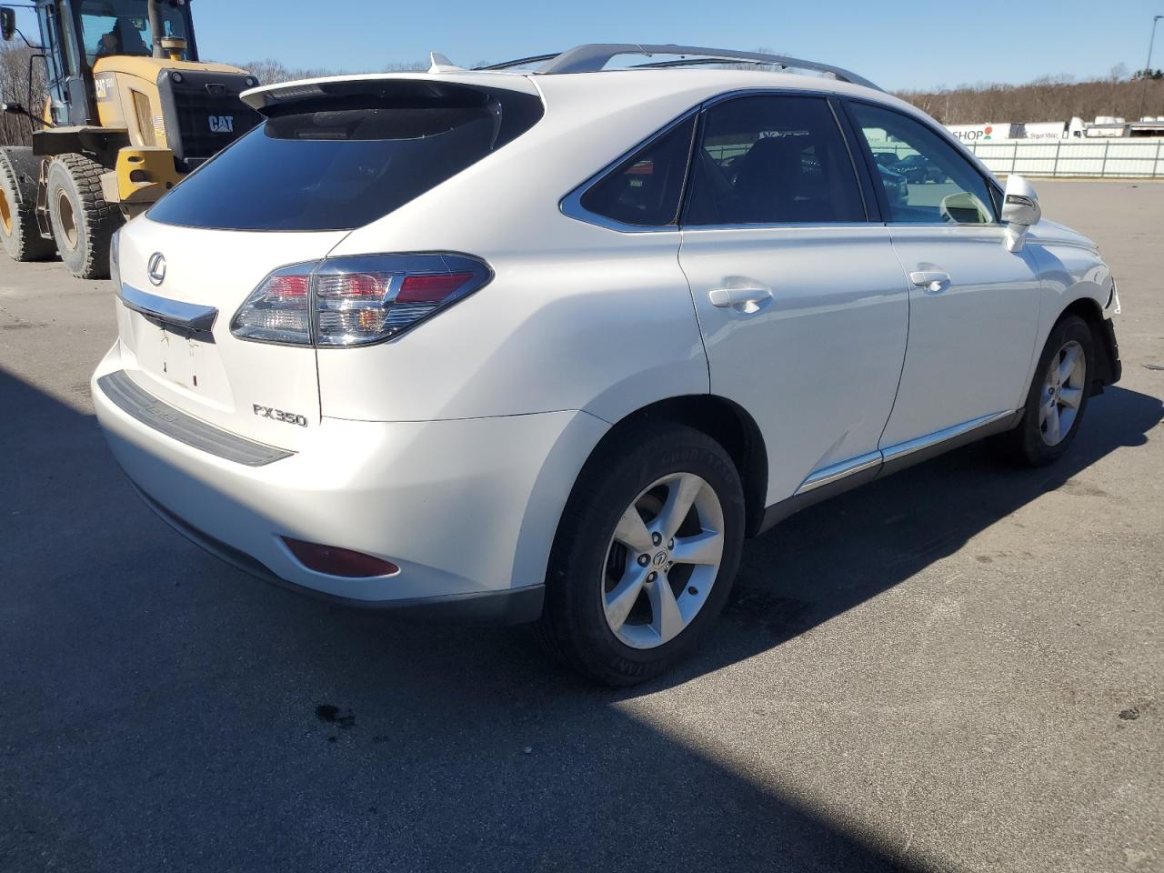 Photo 2 VIN: 2T2BK1BA3BC097309 - LEXUS RX 