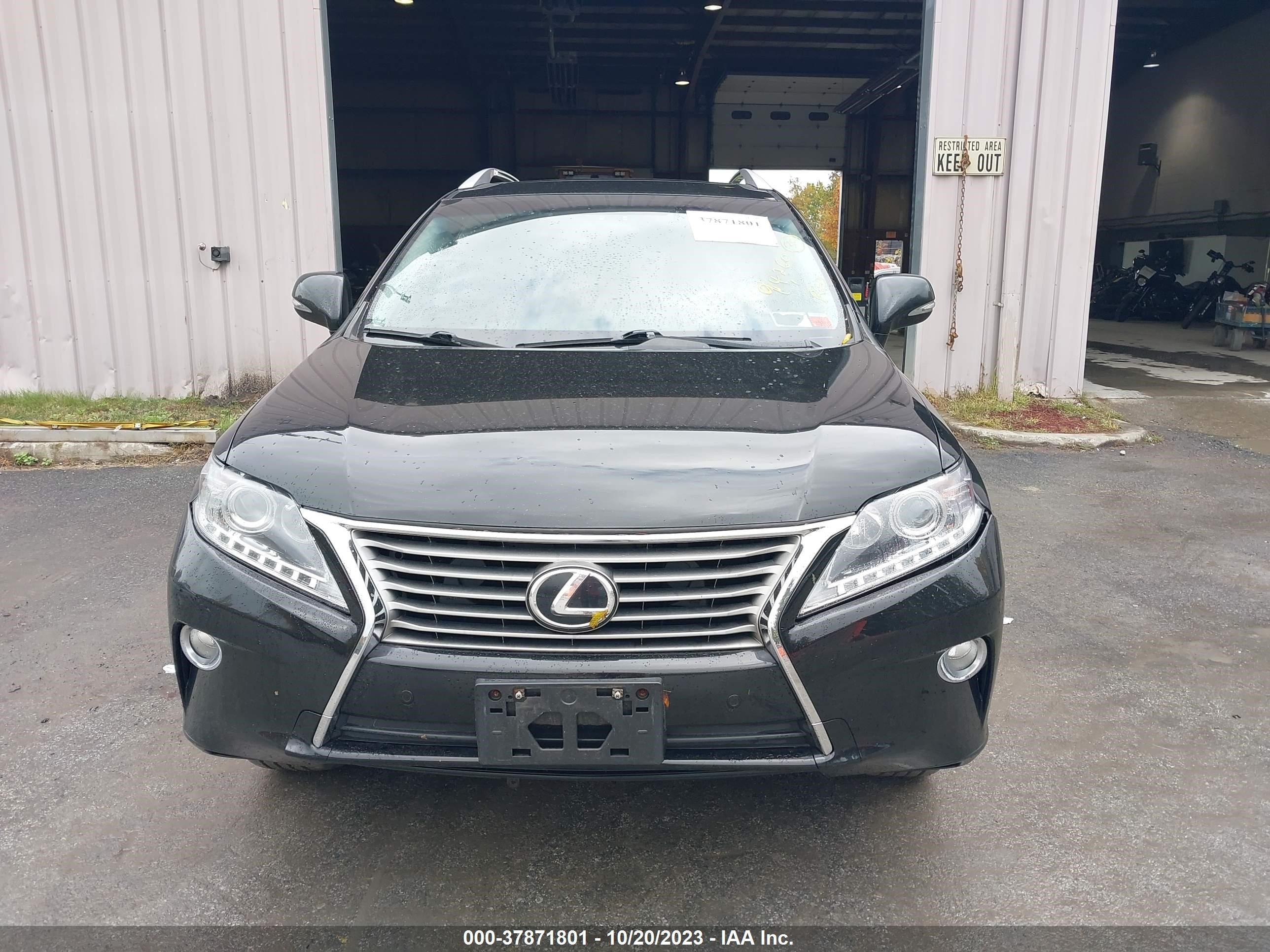 Photo 11 VIN: 2T2BK1BA3DC166311 - LEXUS RX 