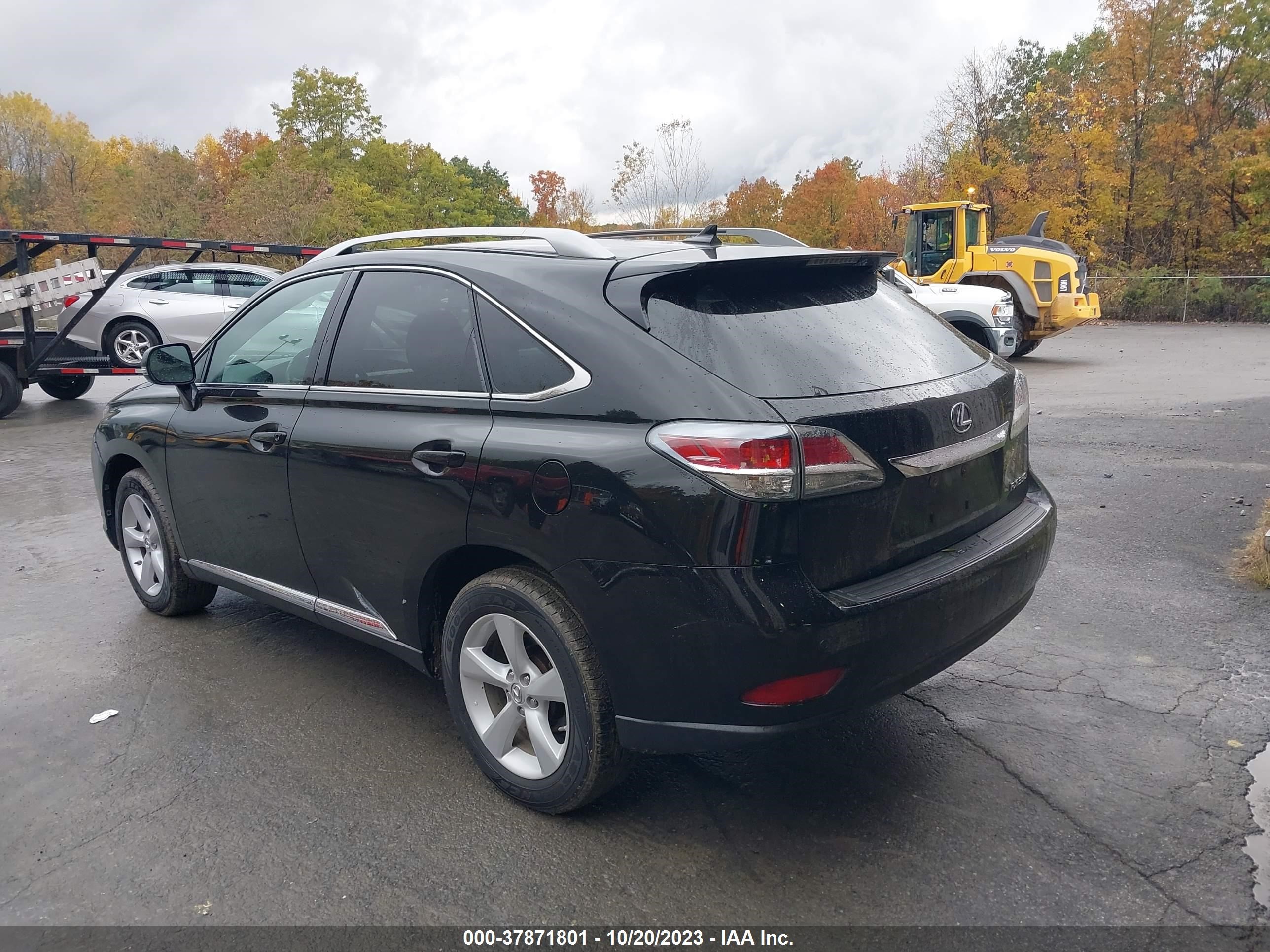 Photo 2 VIN: 2T2BK1BA3DC166311 - LEXUS RX 