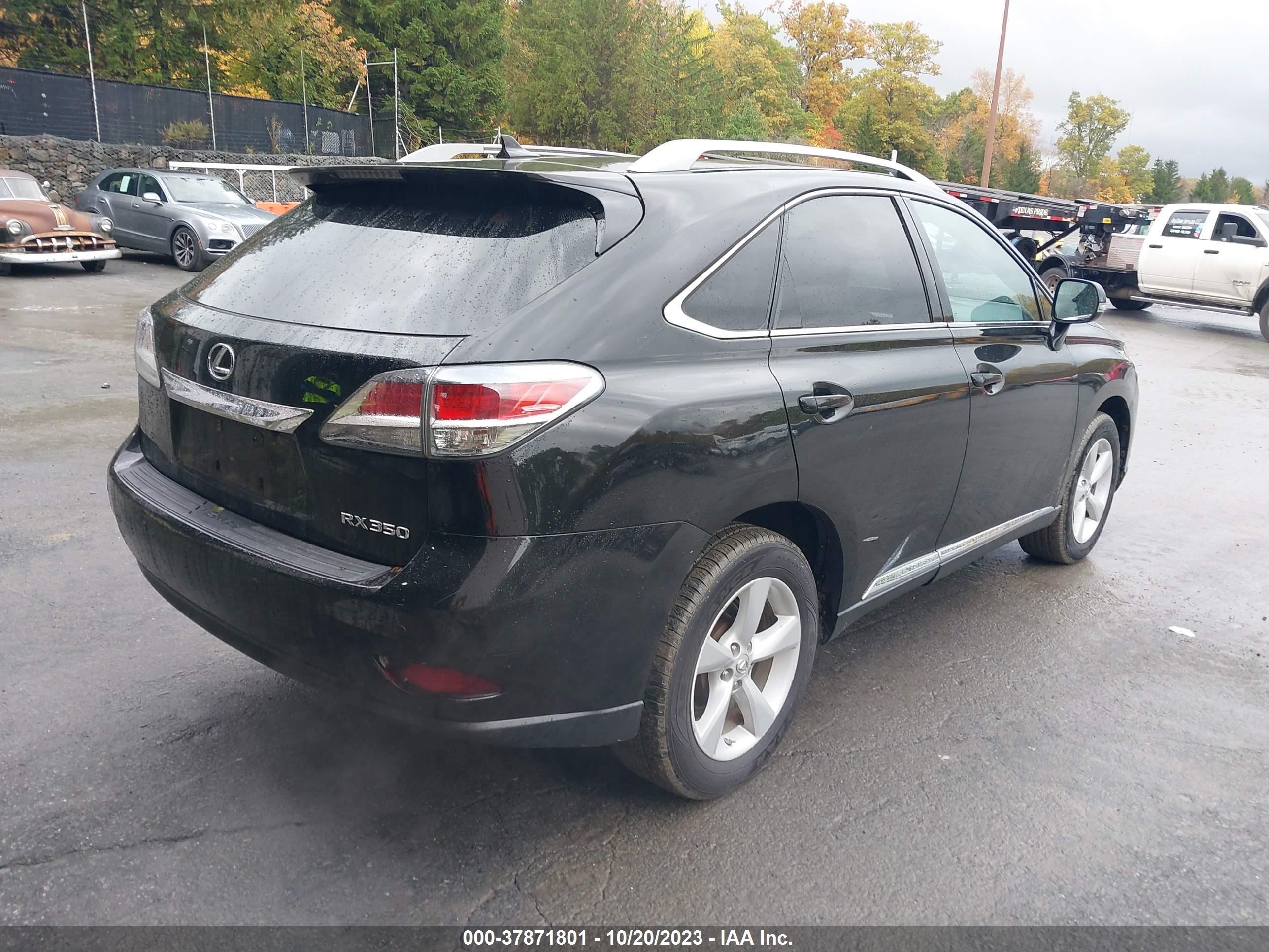 Photo 3 VIN: 2T2BK1BA3DC166311 - LEXUS RX 