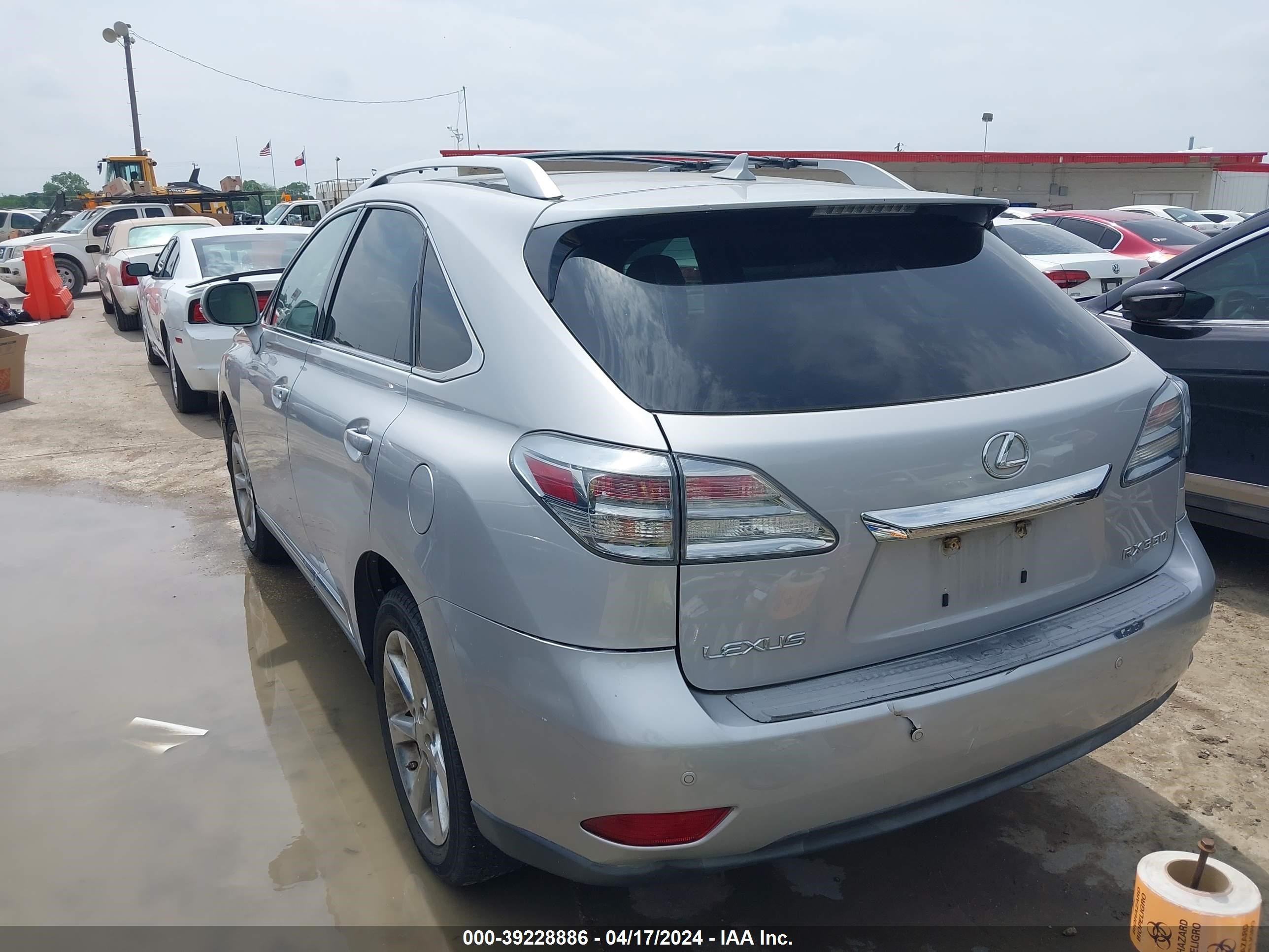 Photo 2 VIN: 2T2BK1BA4AC042513 - LEXUS RX 