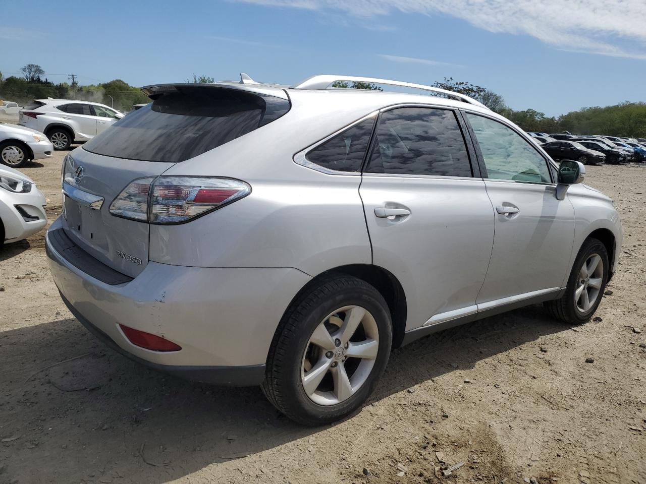 Photo 2 VIN: 2T2BK1BA4AC060977 - LEXUS RX 