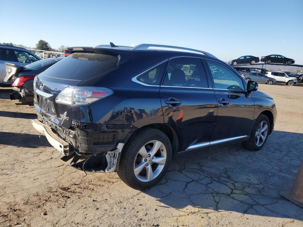 Photo 2 VIN: 2T2BK1BA4AC070800 - LEXUS RX 