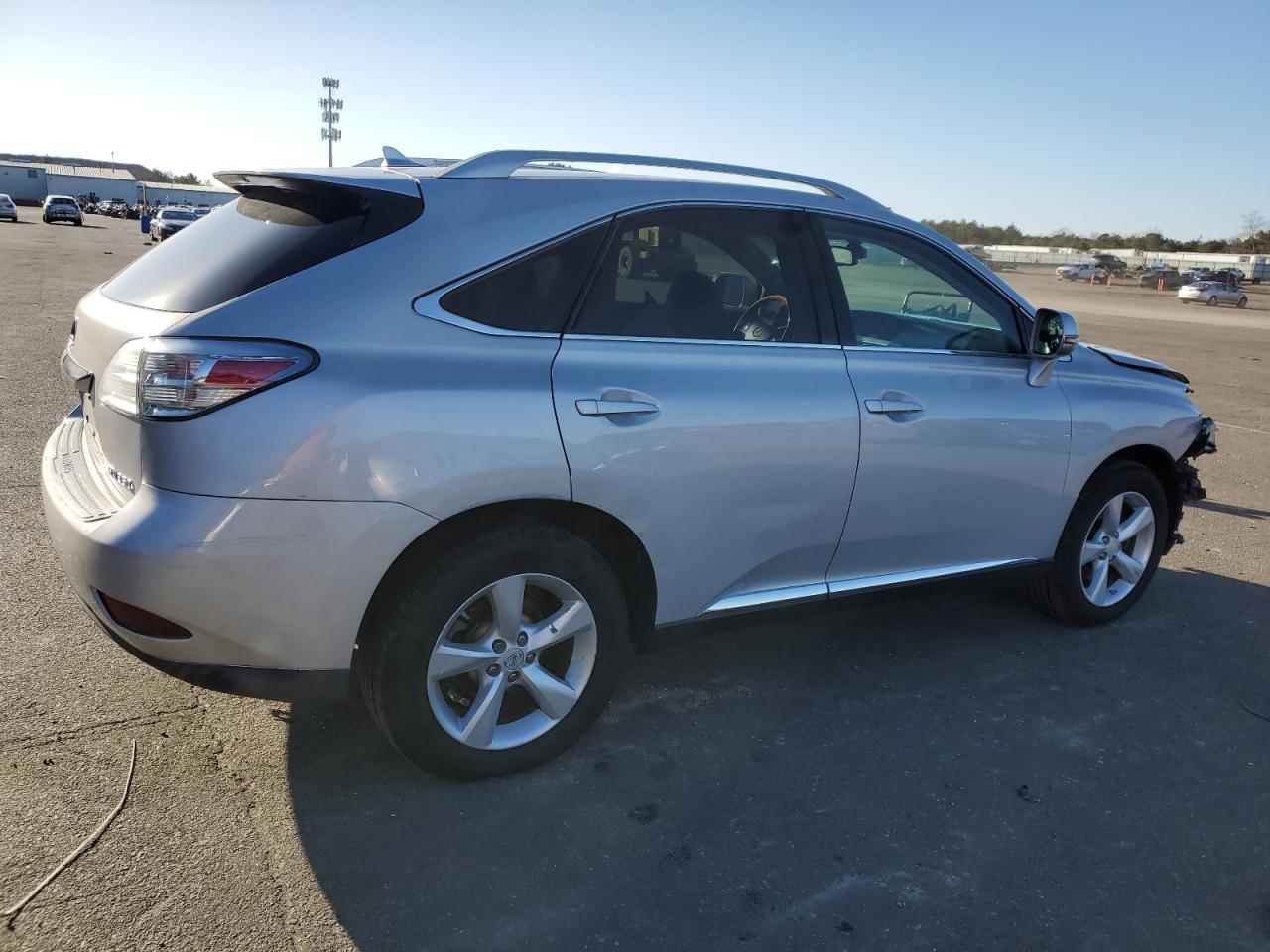 Photo 2 VIN: 2T2BK1BA4AC074362 - LEXUS RX 