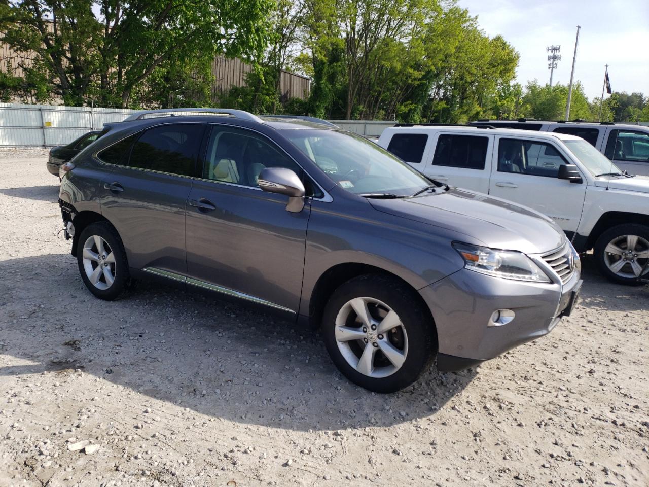 Photo 3 VIN: 2T2BK1BA4DC180573 - LEXUS RX 