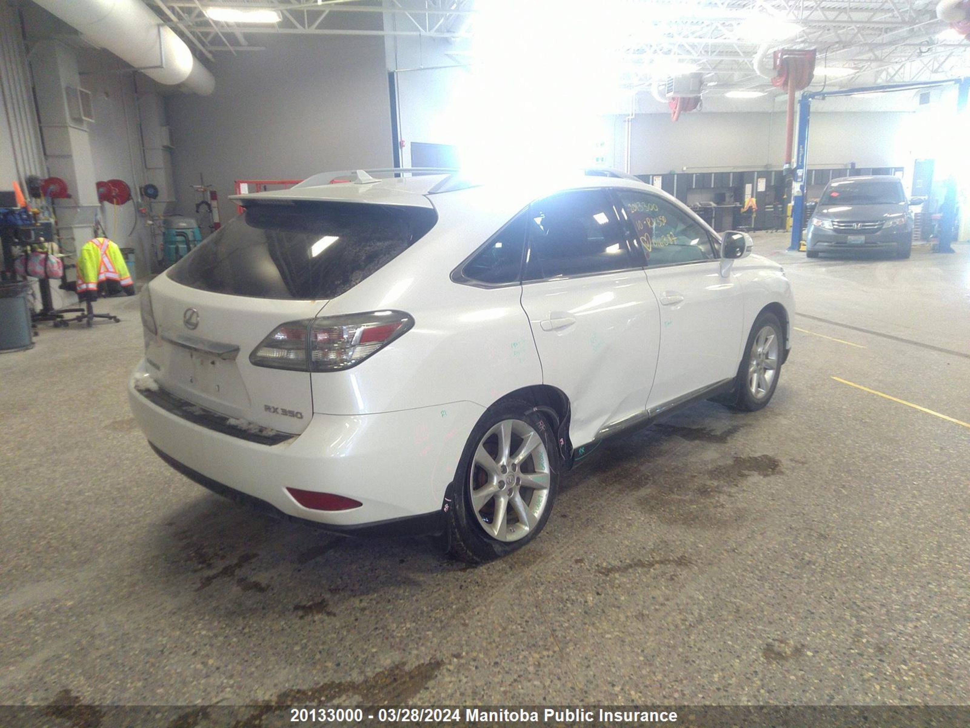 Photo 3 VIN: 2T2BK1BA5AC016387 - LEXUS RX 