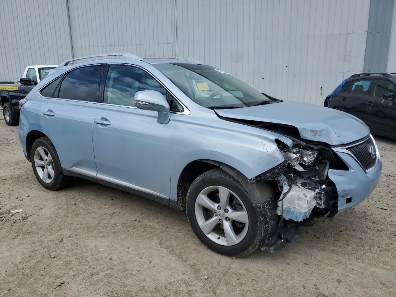 Photo 3 VIN: 2T2BK1BA5AC018074 - LEXUS RX 