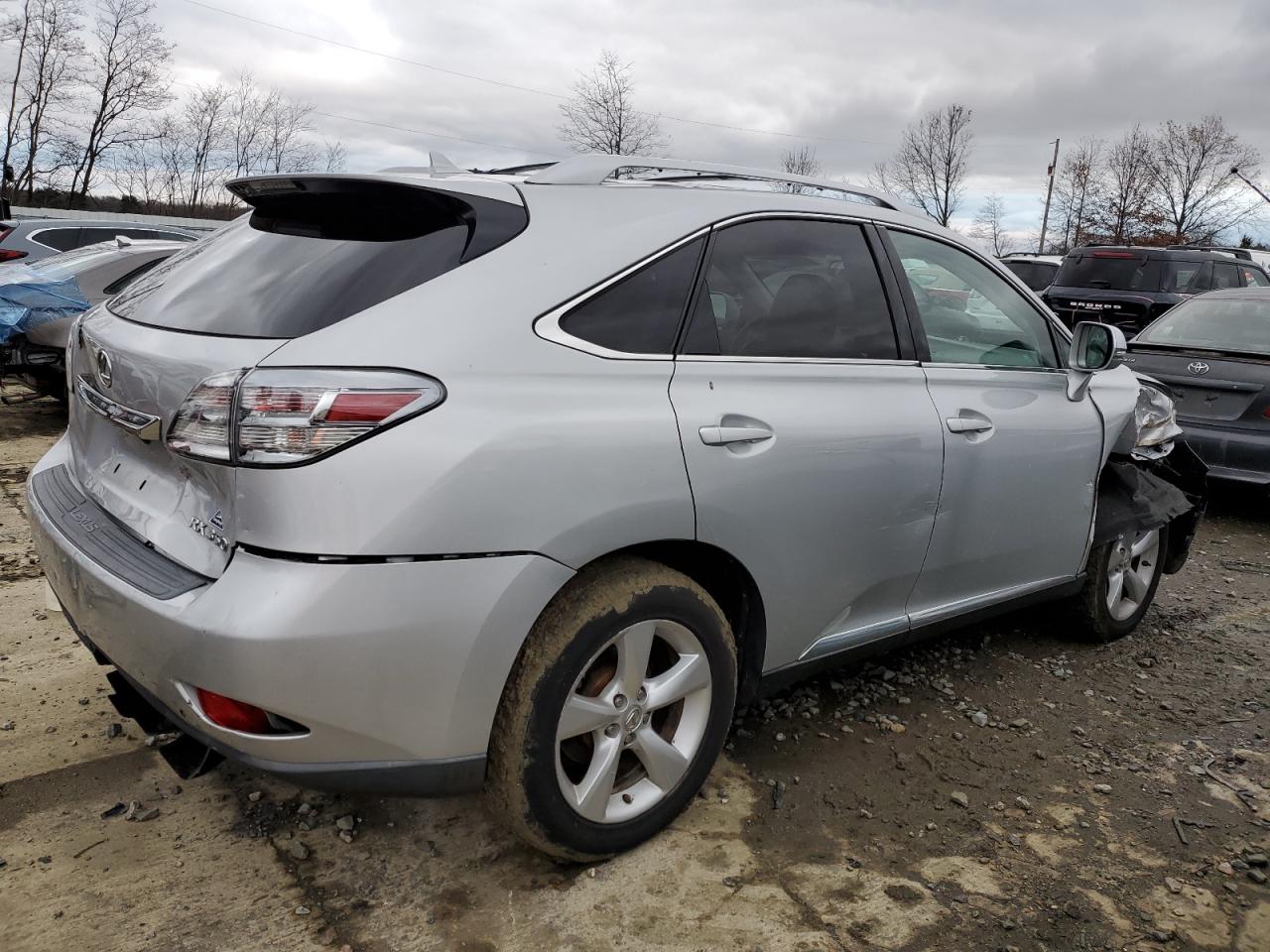 Photo 2 VIN: 2T2BK1BA5BC101635 - LEXUS RX 