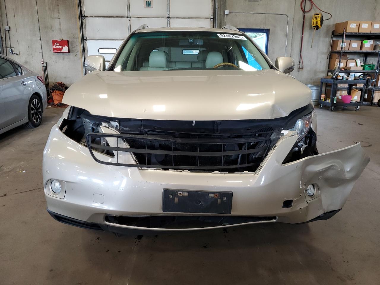 Photo 4 VIN: 2T2BK1BA5BC108164 - LEXUS RX 