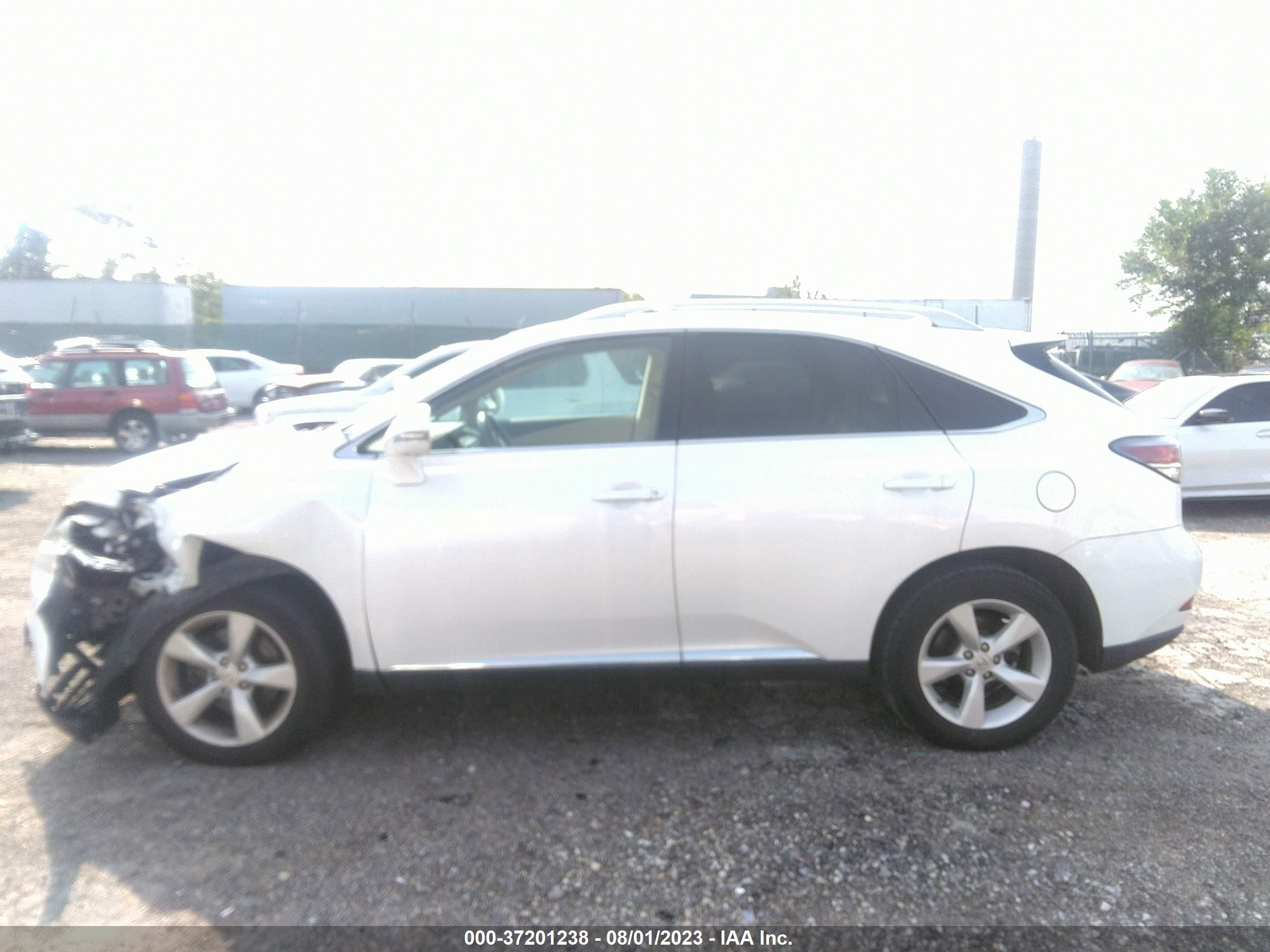 Photo 13 VIN: 2T2BK1BA5DC206470 - LEXUS RX 