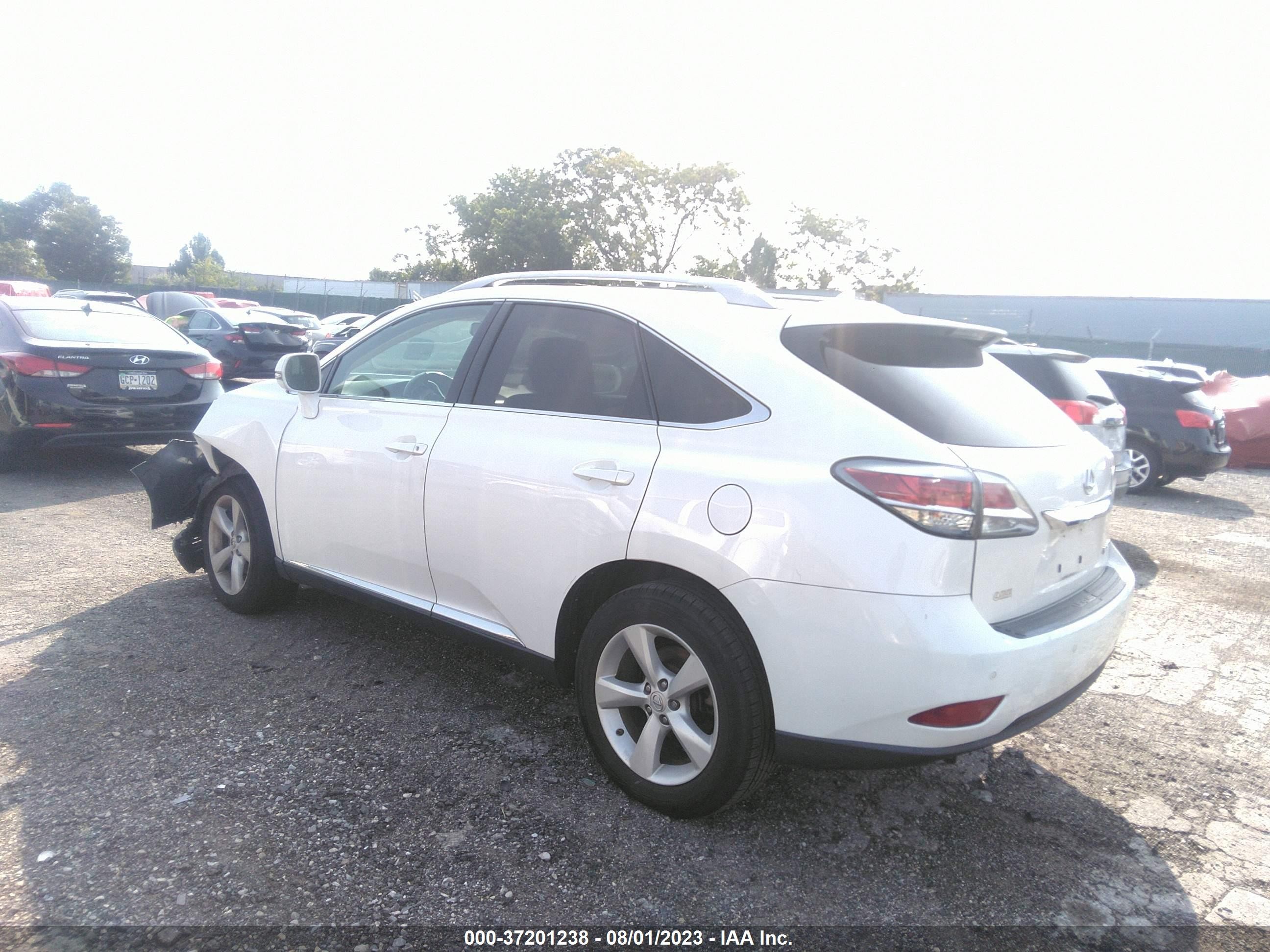 Photo 2 VIN: 2T2BK1BA5DC206470 - LEXUS RX 