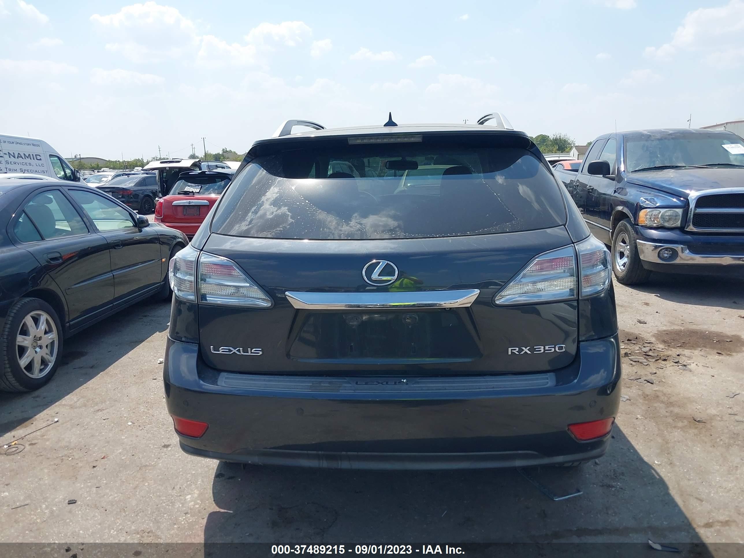 Photo 14 VIN: 2T2BK1BA6AC034798 - LEXUS RX 