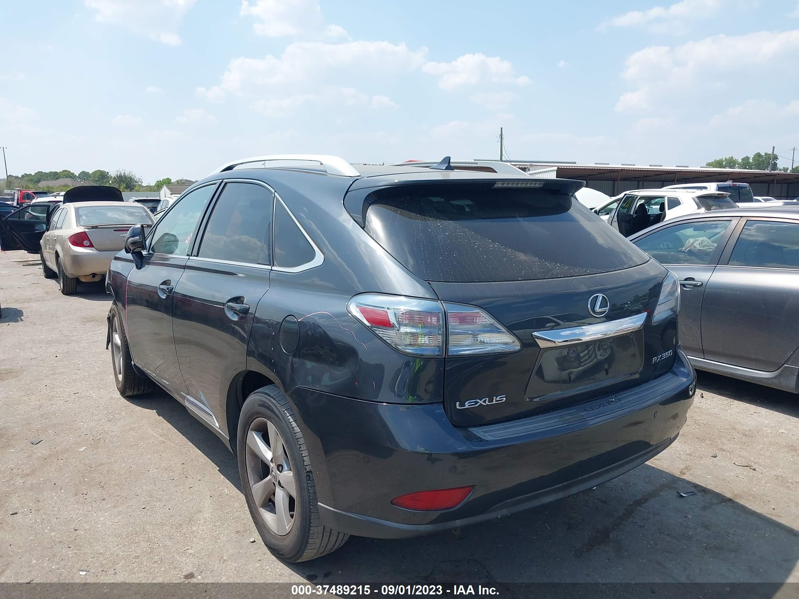 Photo 2 VIN: 2T2BK1BA6AC034798 - LEXUS RX 