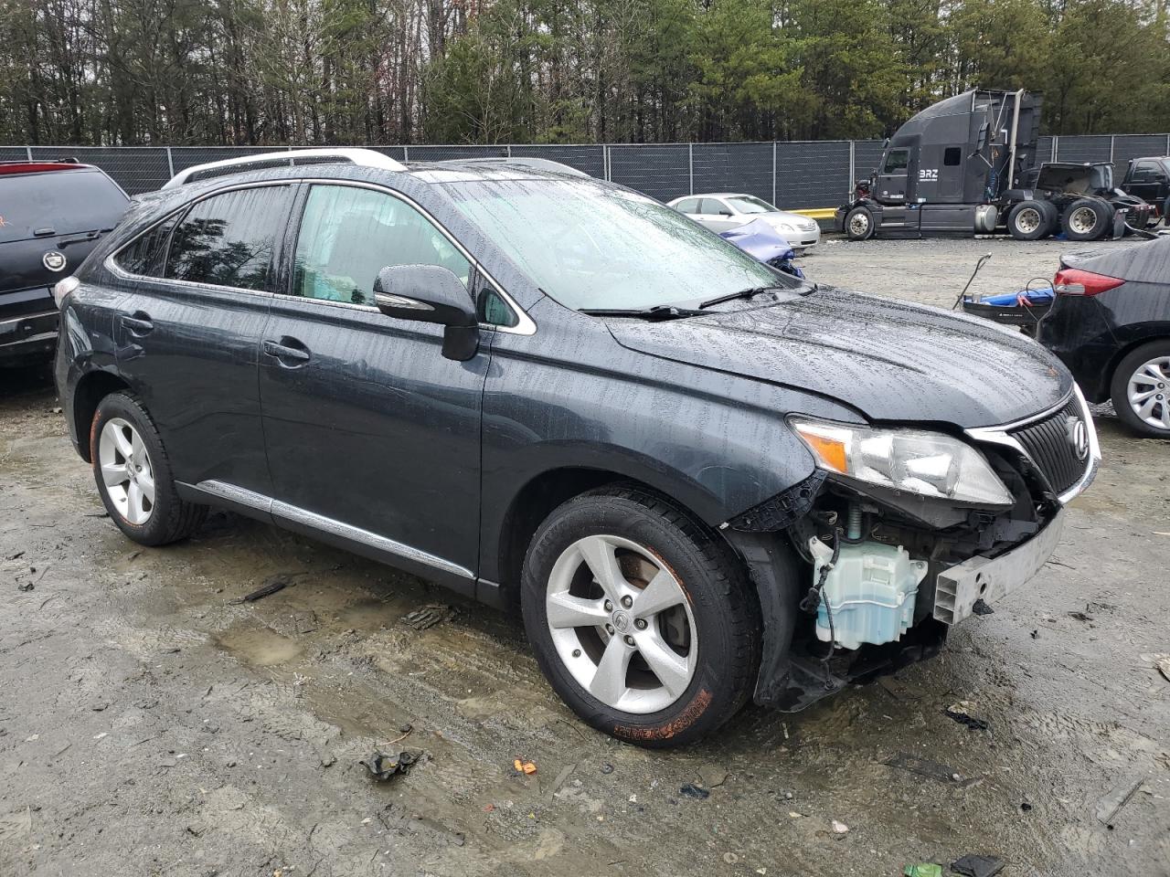 Photo 3 VIN: 2T2BK1BA6AC040844 - LEXUS RX 