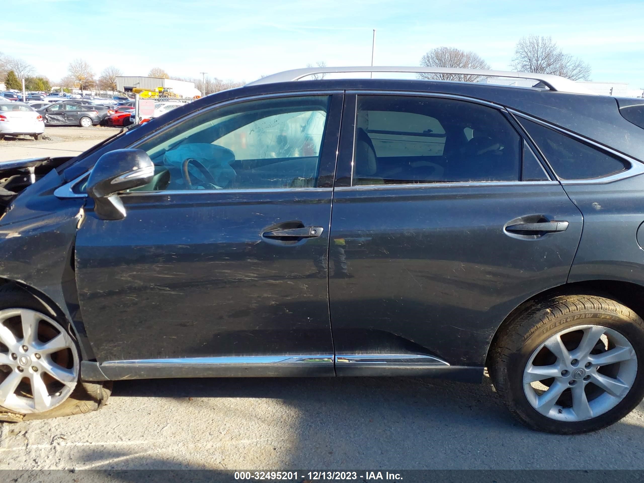 Photo 12 VIN: 2T2BK1BA6AC051097 - LEXUS RX 