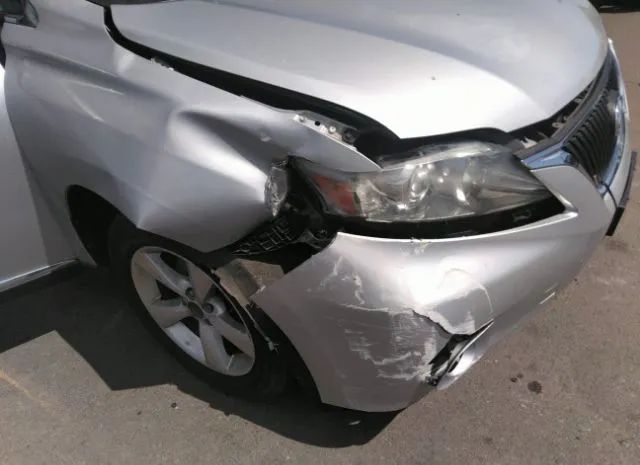 Photo 5 VIN: 2T2BK1BA6AC052640 - LEXUS RX 