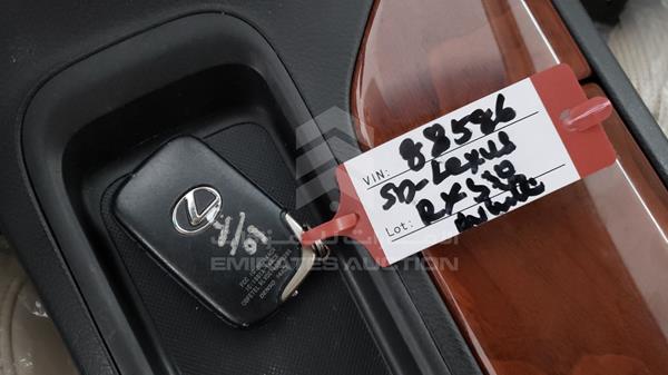 Photo 3 VIN: 2T2BK1BA6BC088586 - LEXUS RX 350 