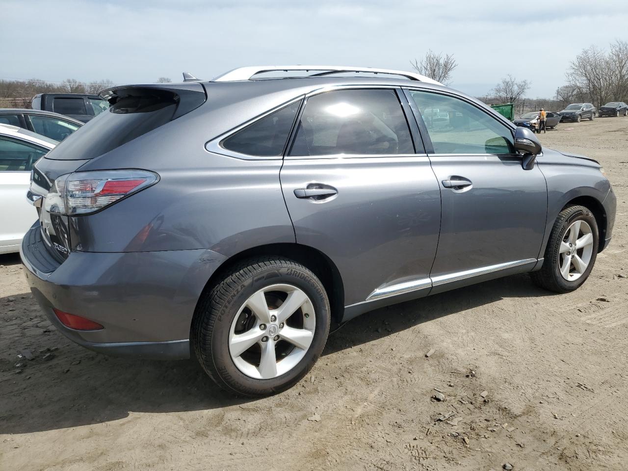 Photo 2 VIN: 2T2BK1BA6CC120891 - LEXUS RX 