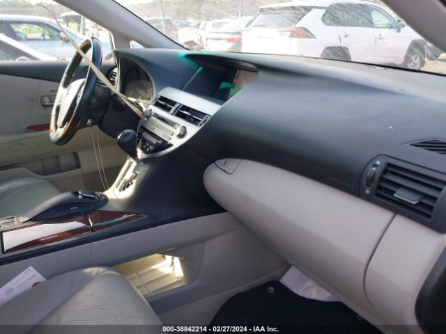 Photo 4 VIN: 2T2BK1BA6CC121037 - LEXUS RX 350 