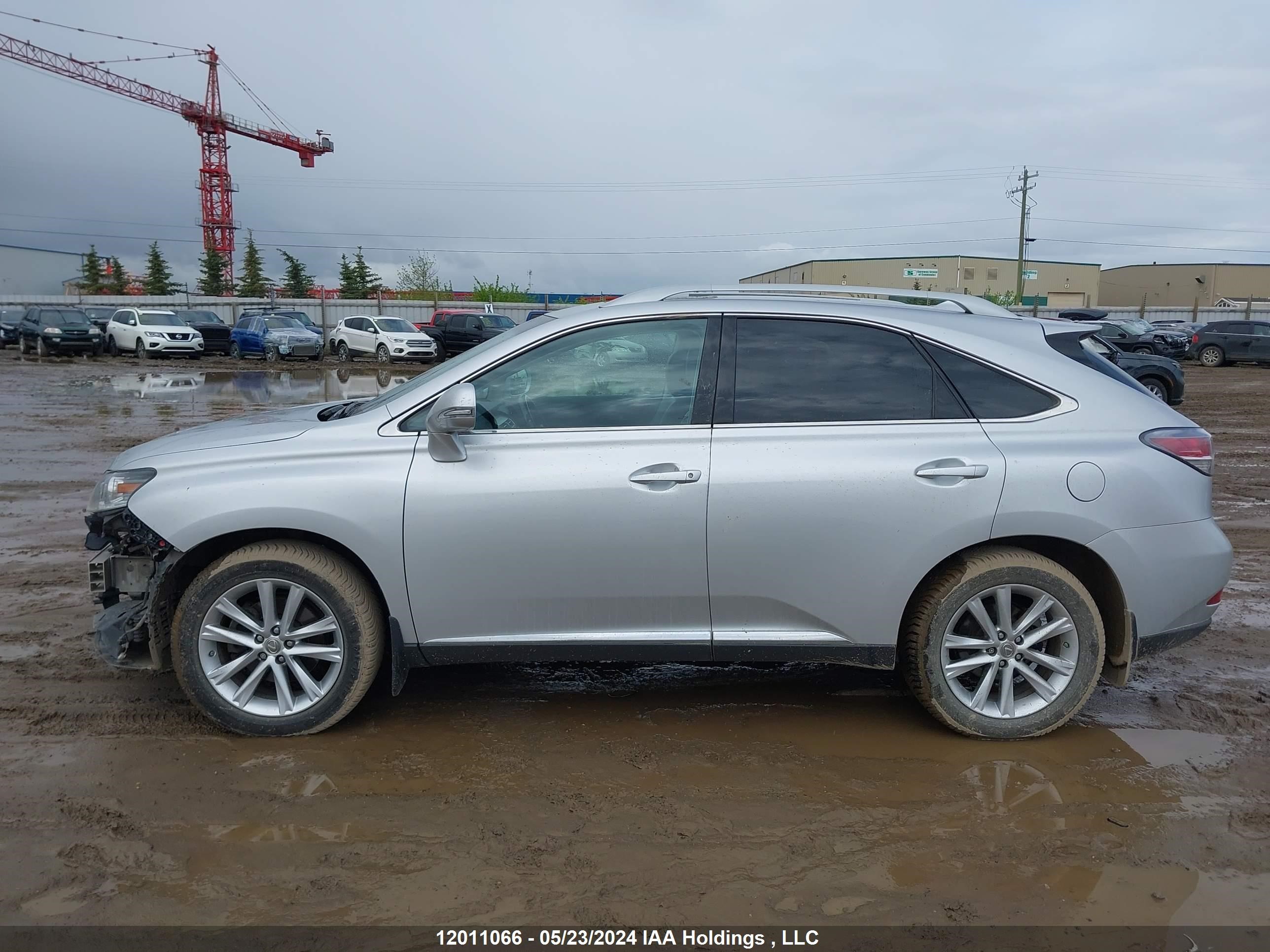 Photo 13 VIN: 2T2BK1BA6FC296246 - LEXUS RX 