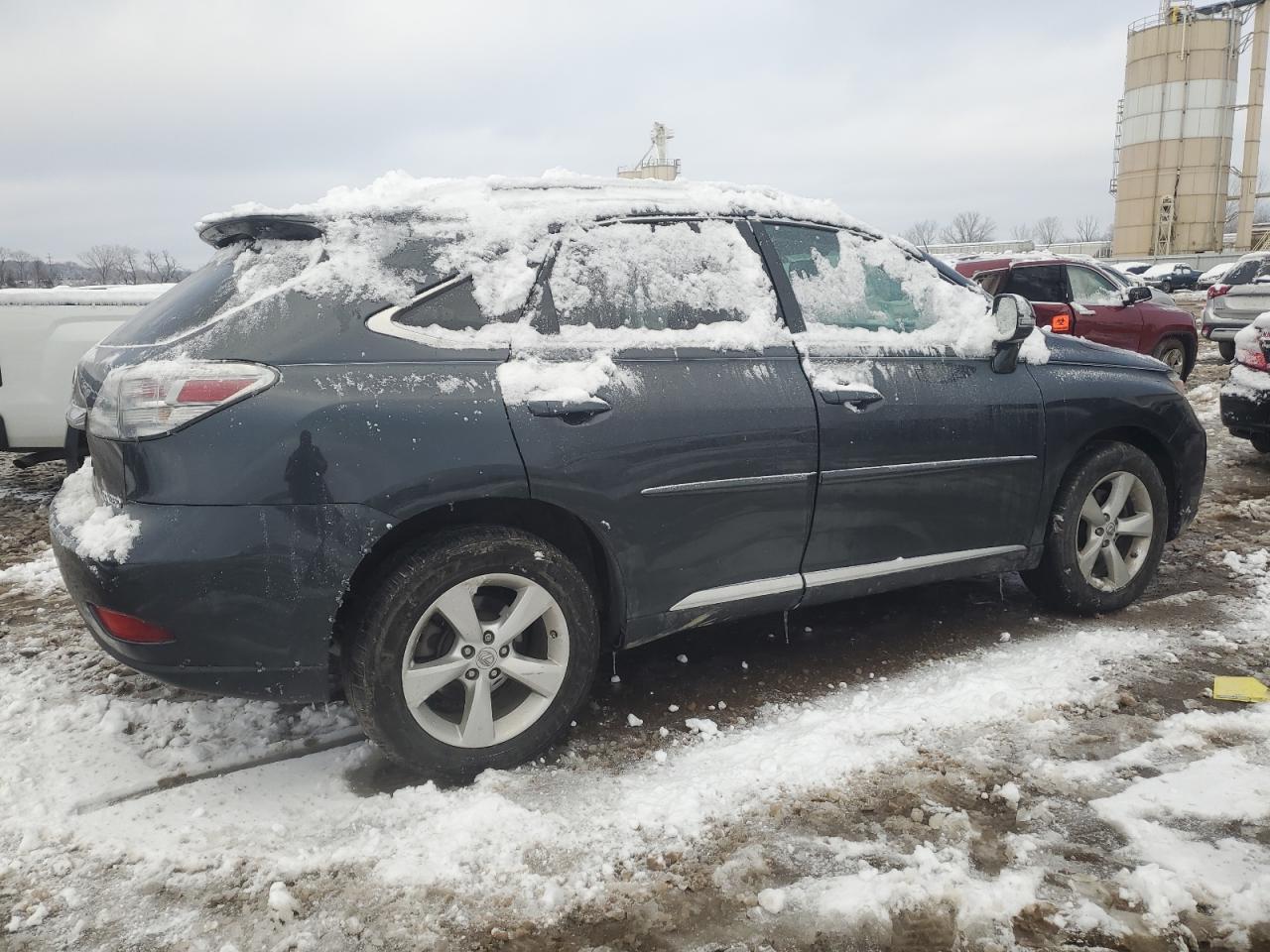 Photo 2 VIN: 2T2BK1BA7AC036429 - LEXUS RX 