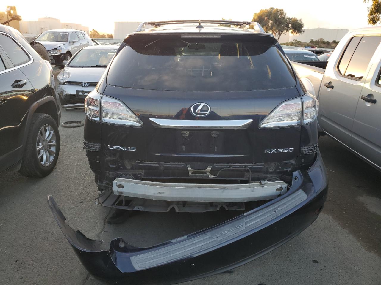 Photo 5 VIN: 2T2BK1BA7AC046328 - LEXUS RX 