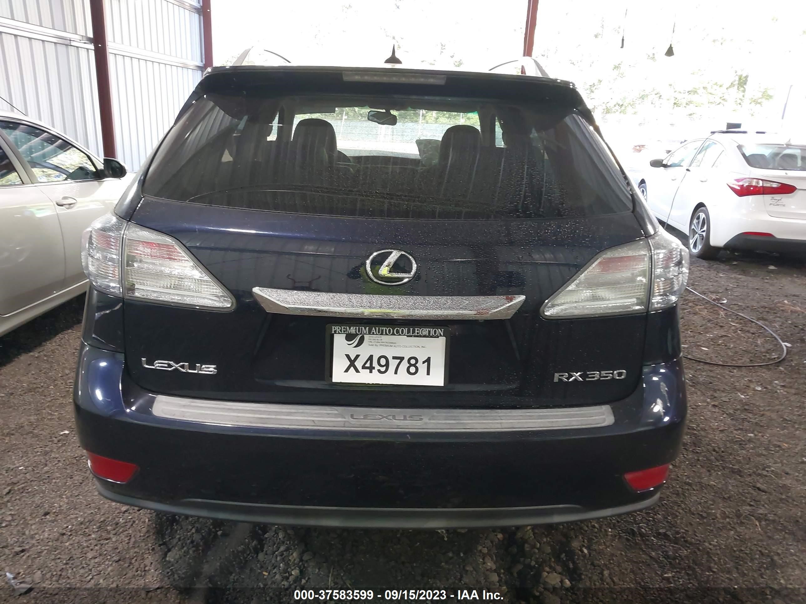 Photo 14 VIN: 2T2BK1BA7AC058026 - LEXUS RX 