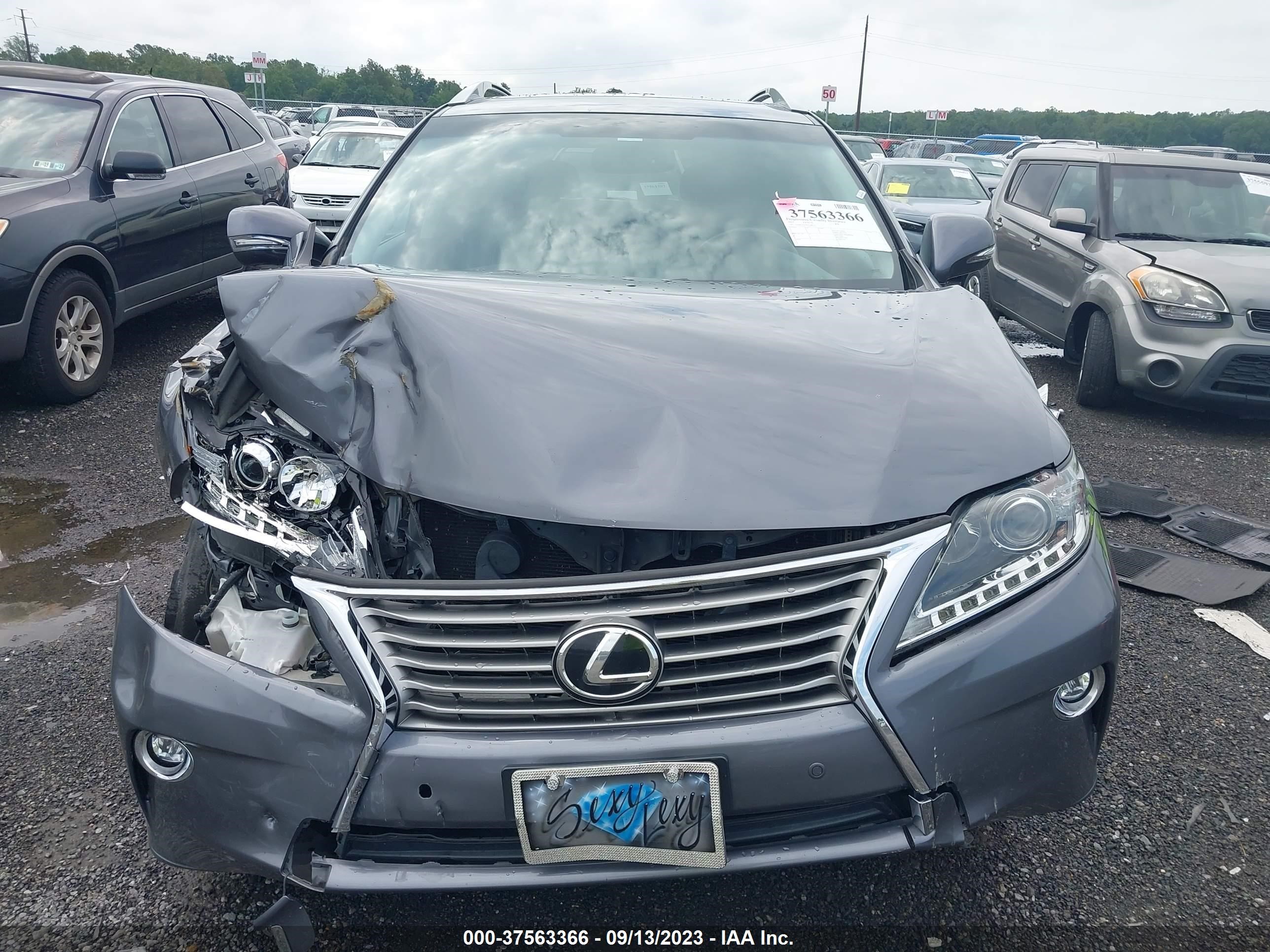 Photo 11 VIN: 2T2BK1BA7FC268732 - LEXUS RX 