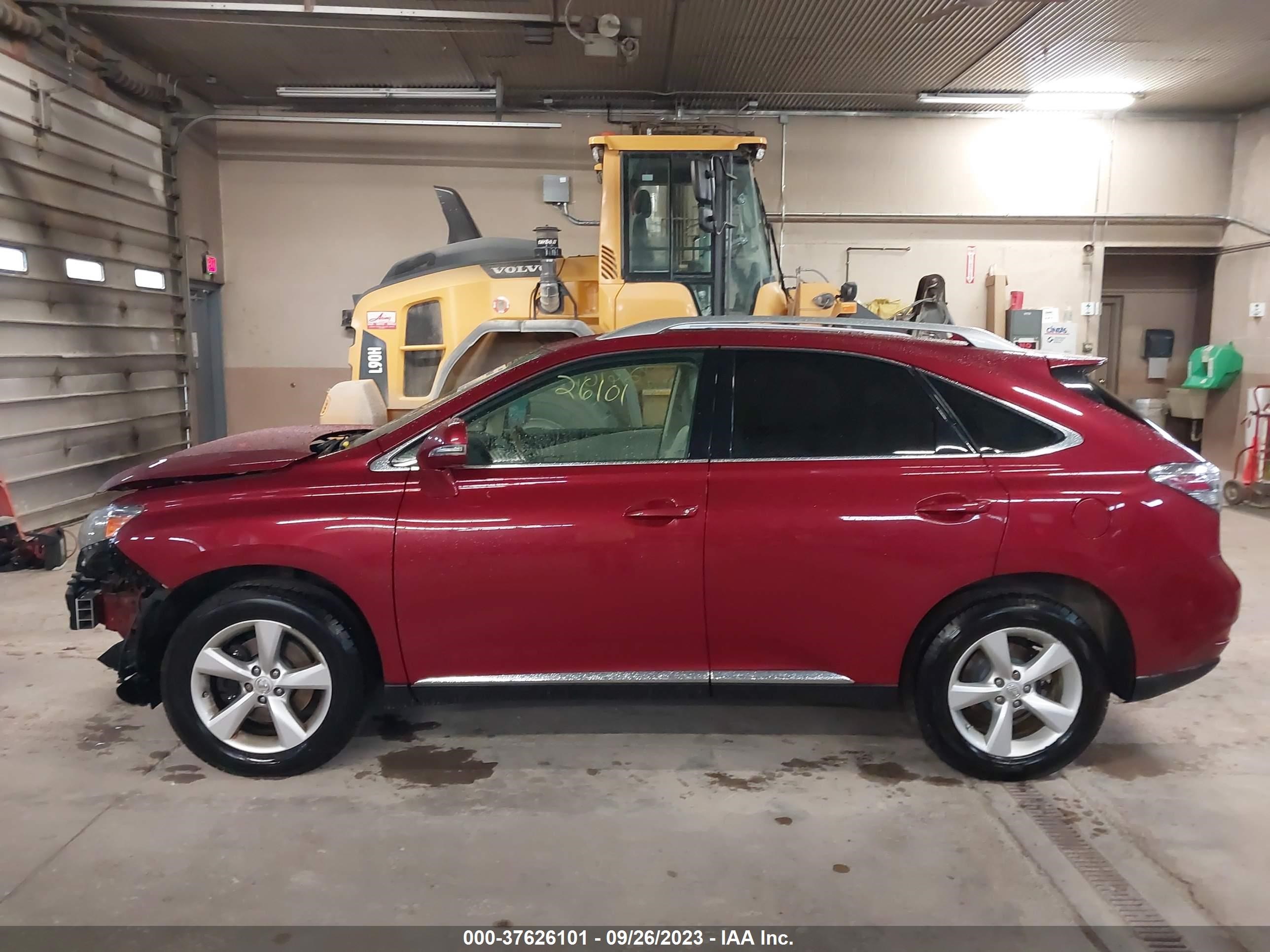 Photo 14 VIN: 2T2BK1BA8AC035189 - LEXUS RX 