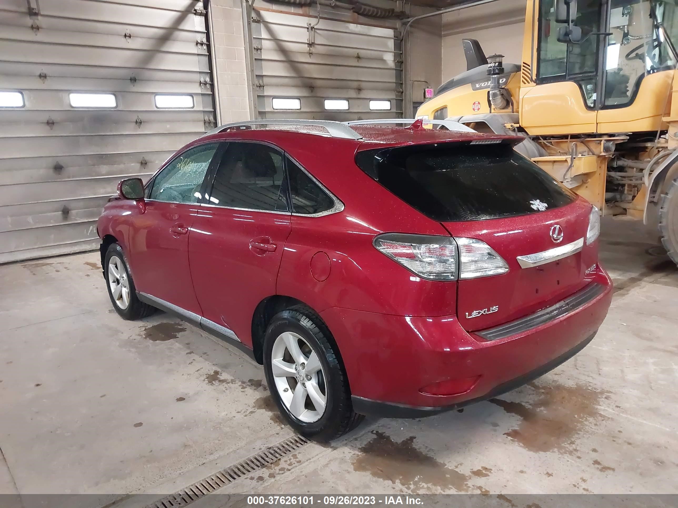 Photo 2 VIN: 2T2BK1BA8AC035189 - LEXUS RX 