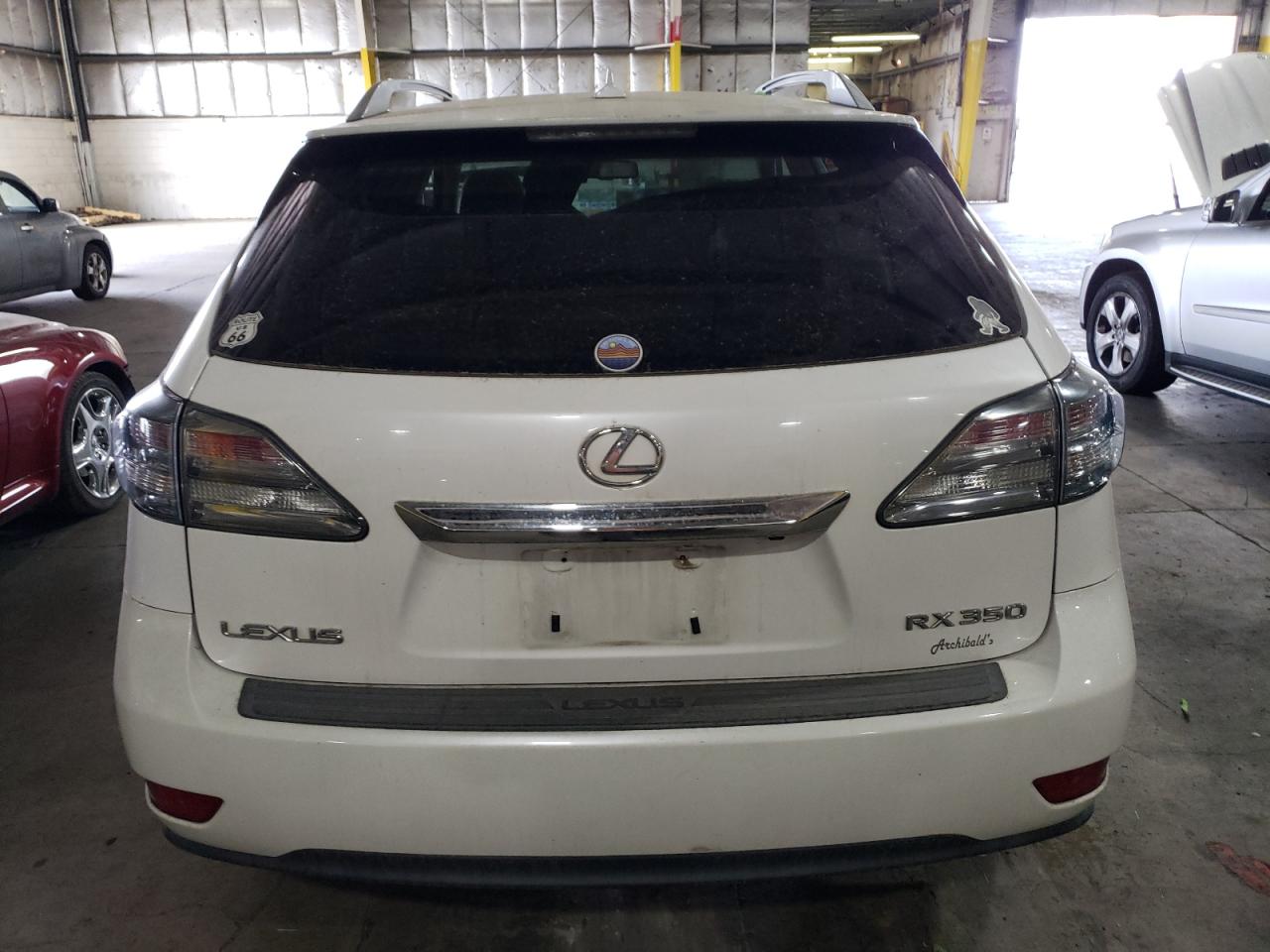 Photo 5 VIN: 2T2BK1BA8AC043910 - LEXUS RX 