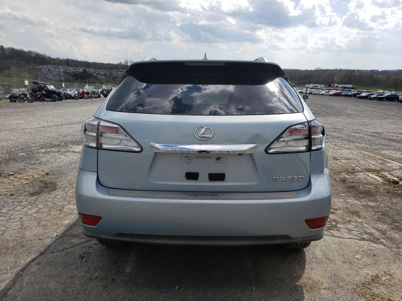 Photo 5 VIN: 2T2BK1BA8BC096818 - LEXUS RX 