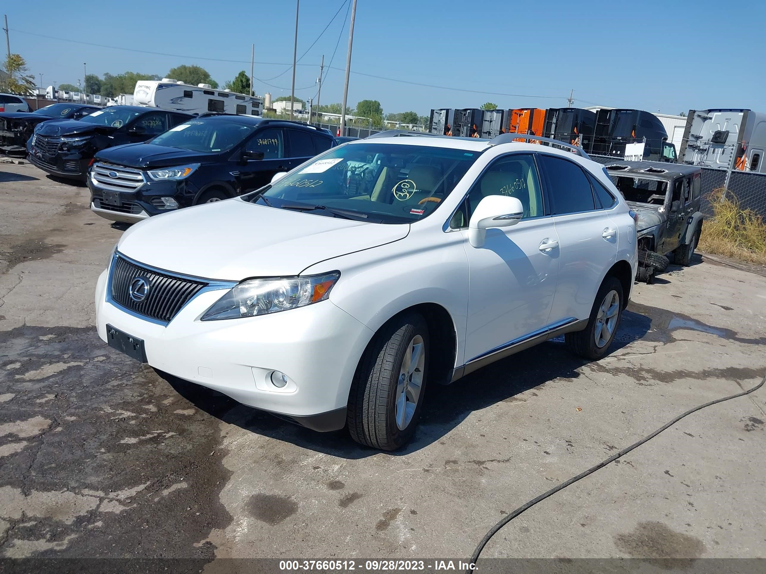 Photo 1 VIN: 2T2BK1BA8BC096978 - LEXUS RX 