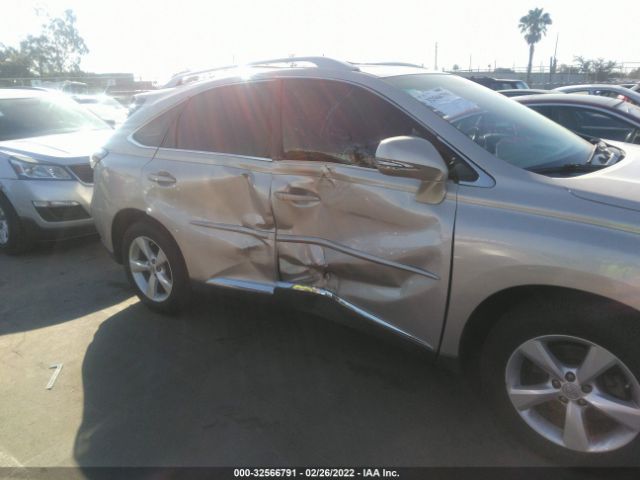 Photo 5 VIN: 2T2BK1BA8CC127681 - LEXUS RX 350 