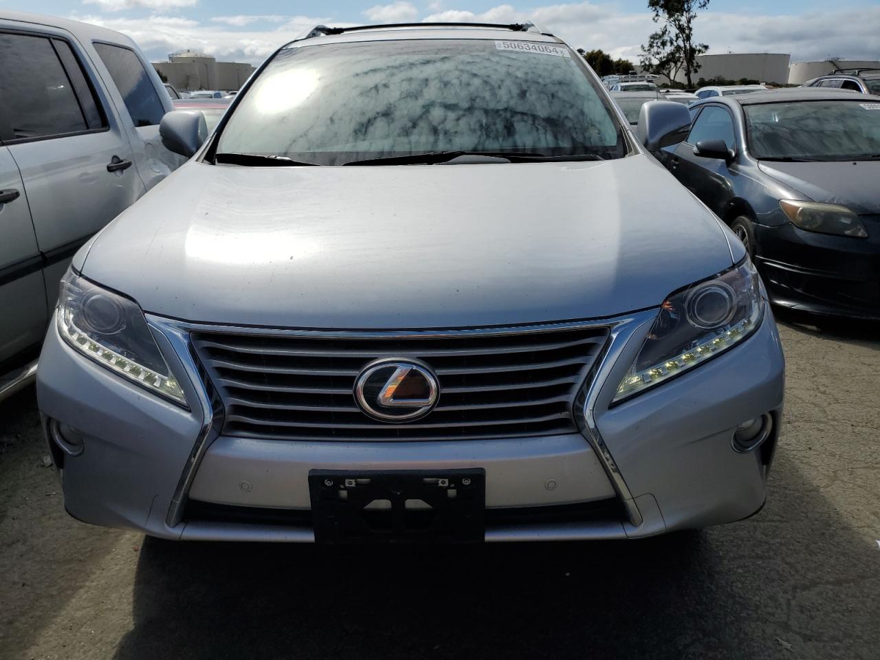 Photo 4 VIN: 2T2BK1BA8DC220802 - LEXUS RX 