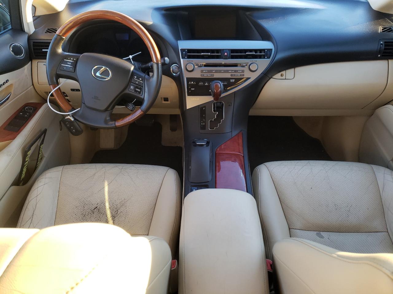 Photo 7 VIN: 2T2BK1BA9AC015467 - LEXUS RX 