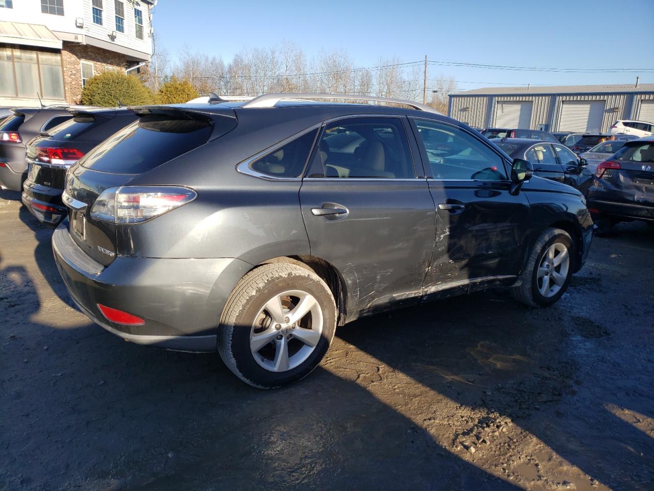 Photo 2 VIN: 2T2BK1BA9AC020393 - LEXUS RX 