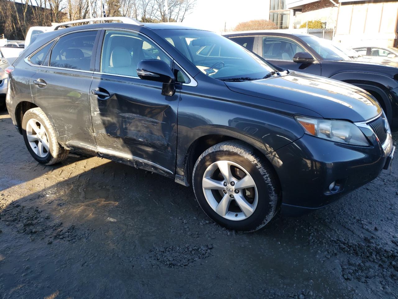 Photo 3 VIN: 2T2BK1BA9AC020393 - LEXUS RX 