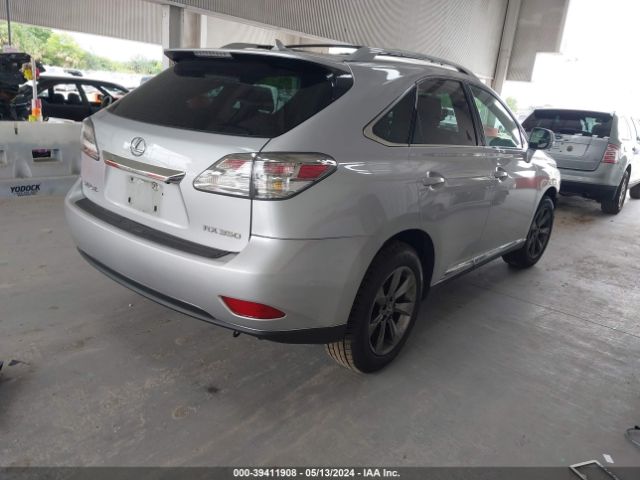 Photo 3 VIN: 2T2BK1BA9AC048677 - LEXUS RX 