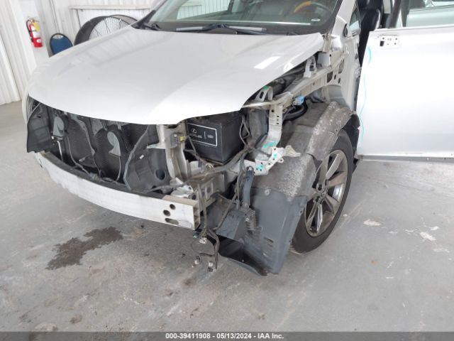 Photo 5 VIN: 2T2BK1BA9AC048677 - LEXUS RX 