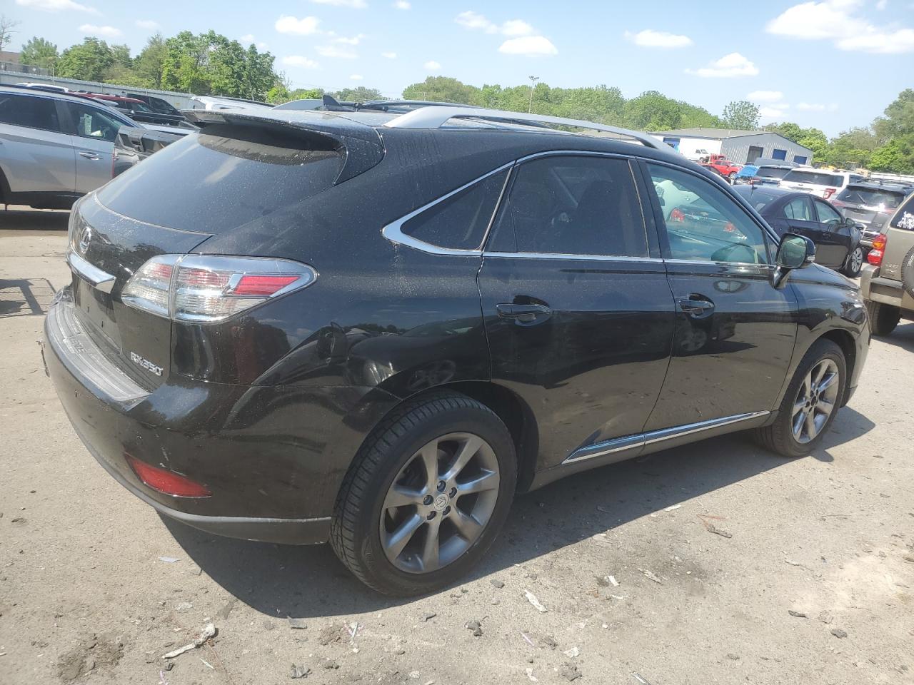 Photo 2 VIN: 2T2BK1BA9CC124918 - LEXUS RX 