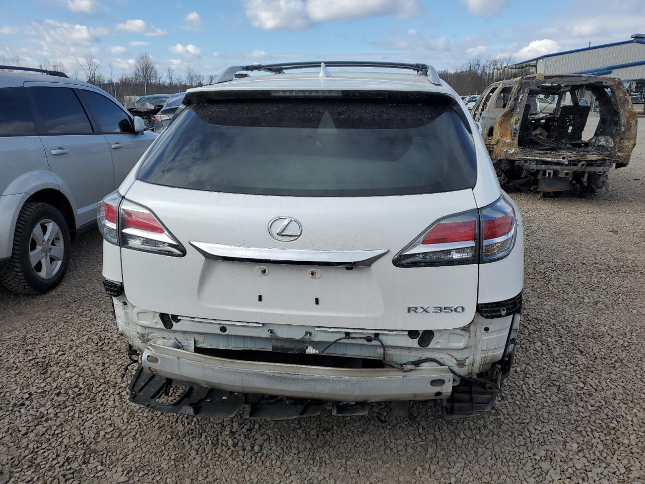 Photo 5 VIN: 2T2BK1BA9FC264195 - LEXUS RX 