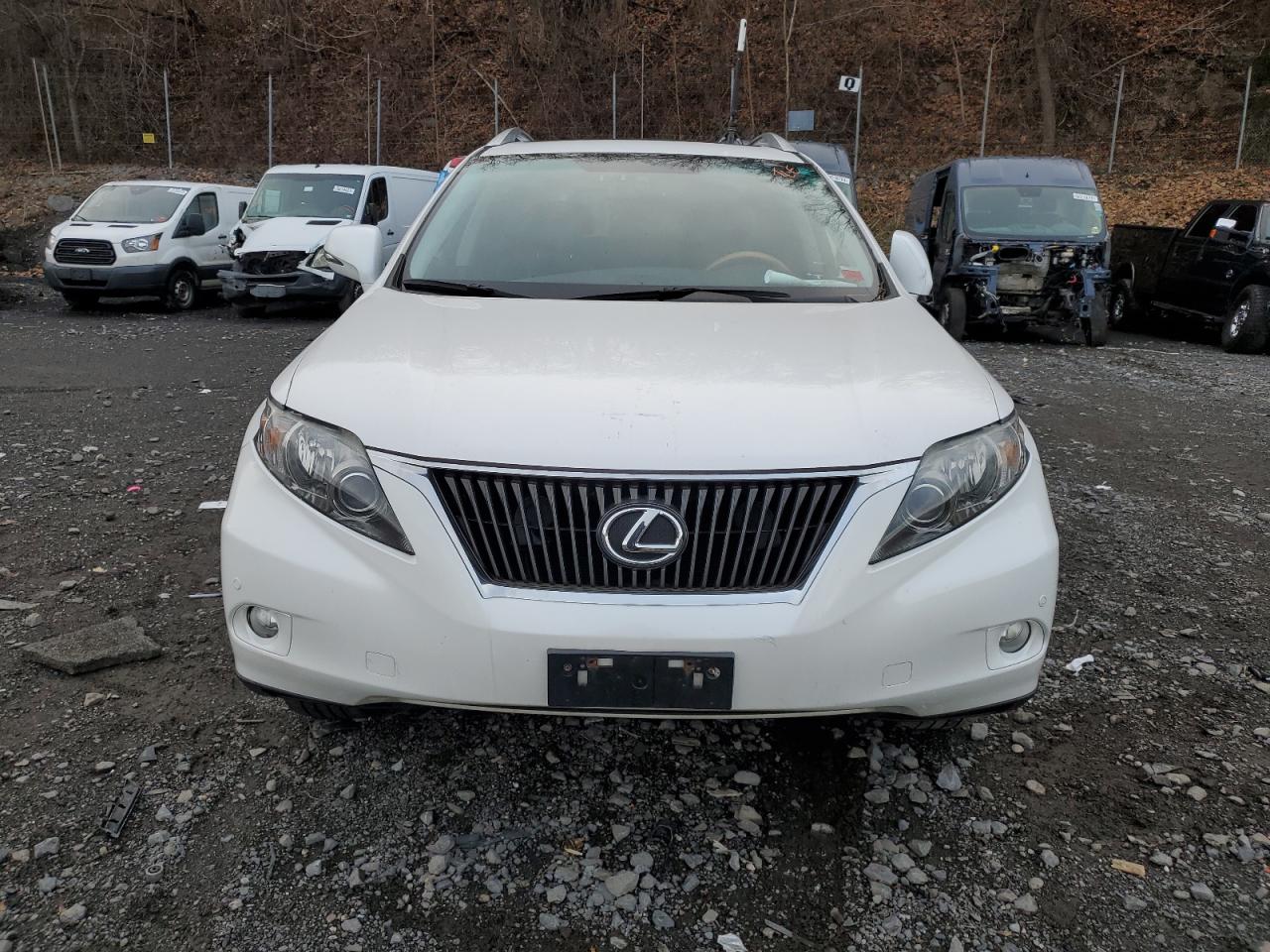 Photo 4 VIN: 2T2BK1BAXBC107463 - LEXUS RX 