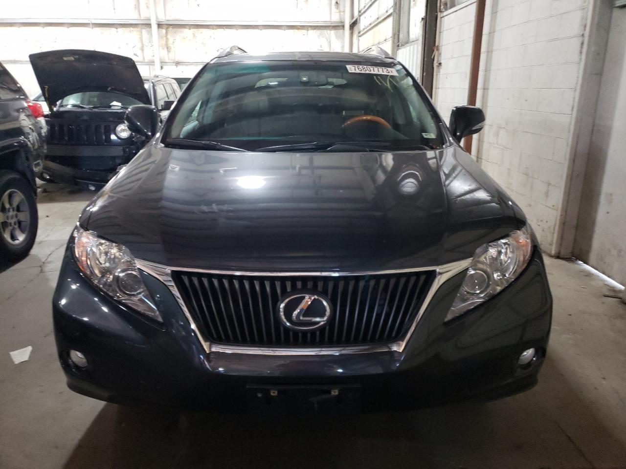 Photo 4 VIN: 2T2BK1BAXBC115823 - LEXUS RX 