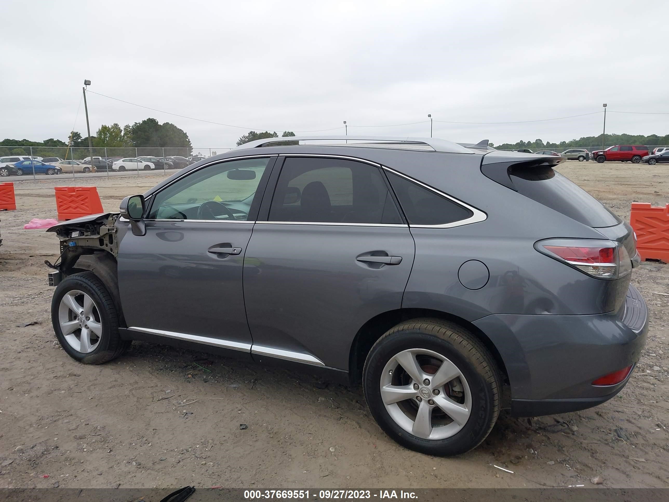 Photo 14 VIN: 2T2BK1BAXDC161820 - LEXUS RX 