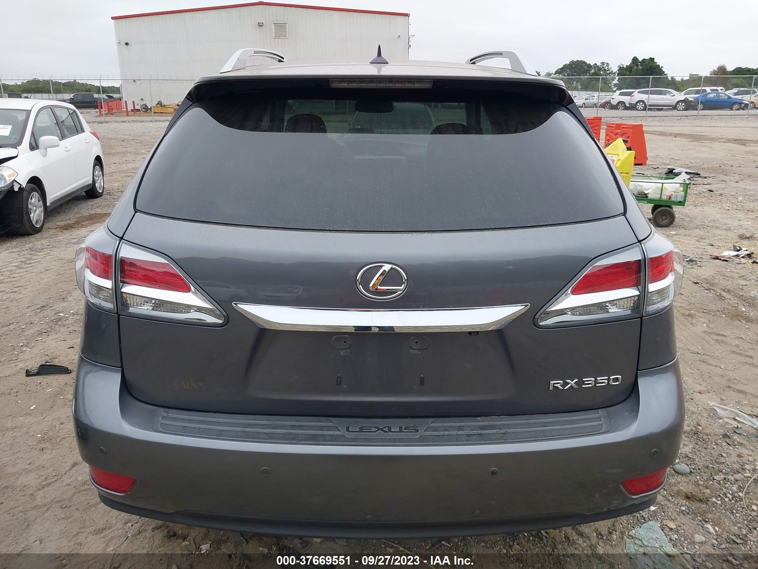 Photo 16 VIN: 2T2BK1BAXDC161820 - LEXUS RX 