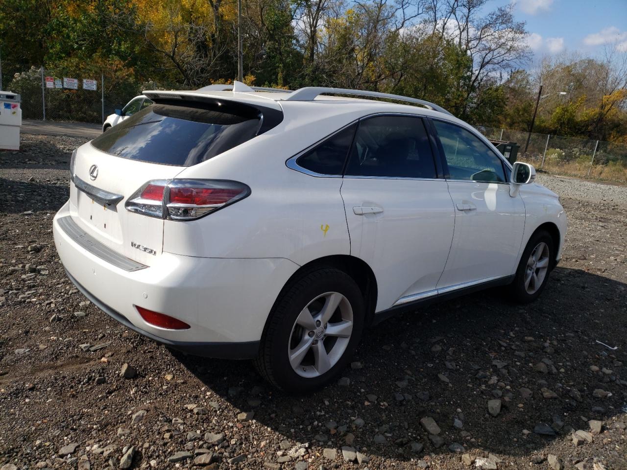 Photo 2 VIN: 2T2BK1BAXEC244021 - LEXUS RX 