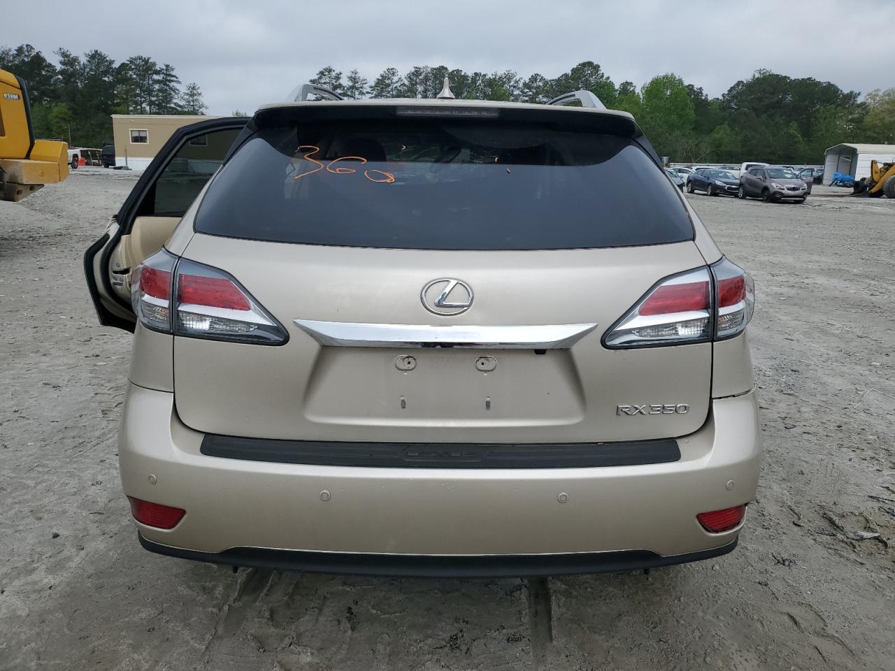 Photo 5 VIN: 2T2BK1BAXFC314568 - LEXUS RX 