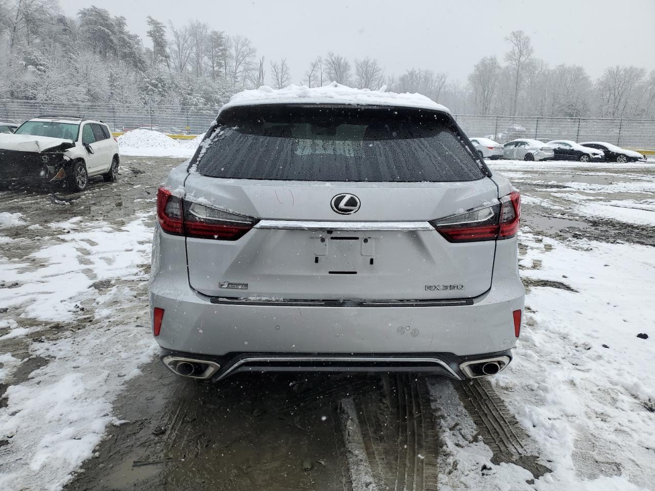 Photo 5 VIN: 2T2BZMCA0HC101028 - LEXUS RX 