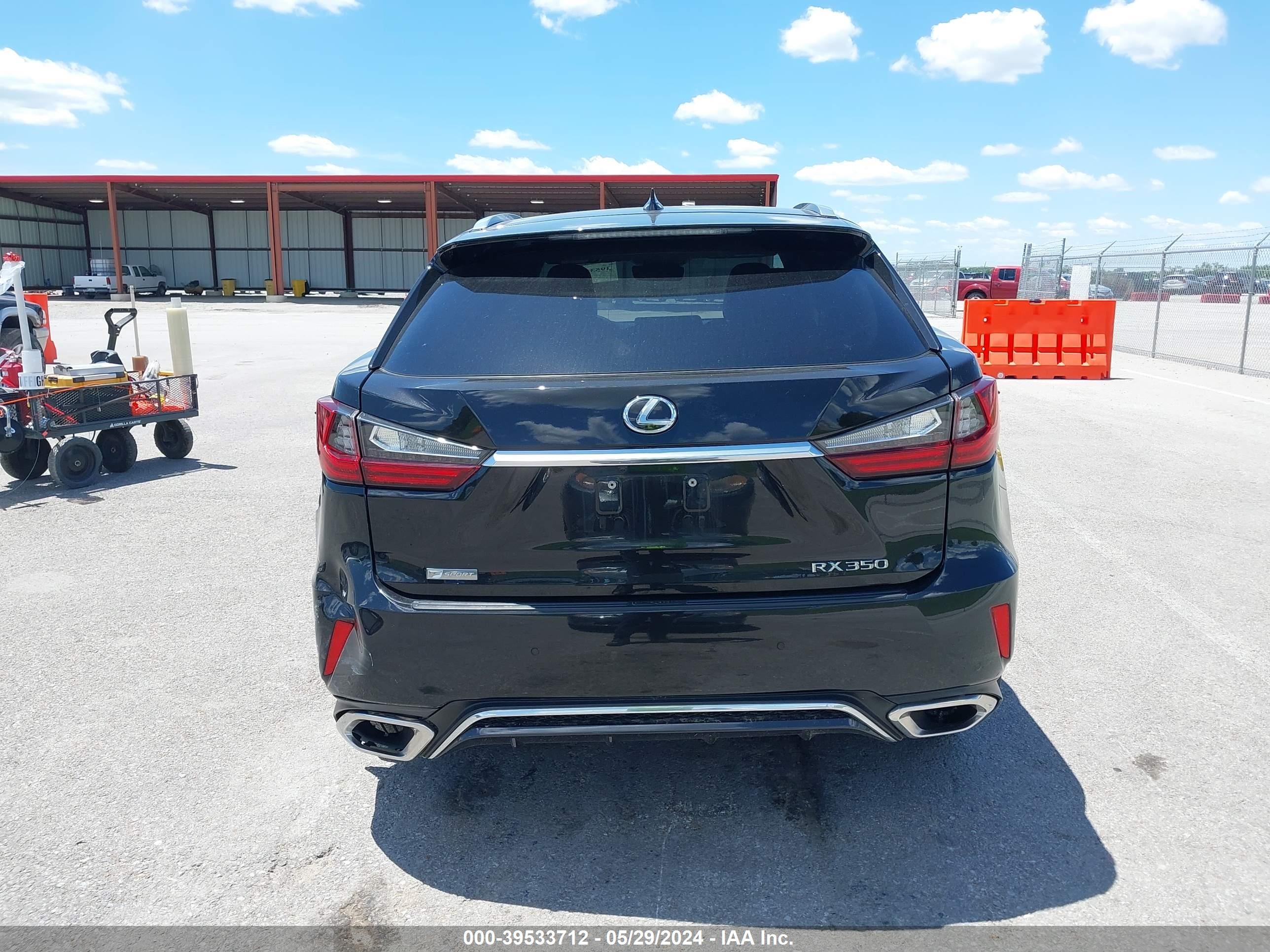 Photo 15 VIN: 2T2BZMCA0JC164801 - LEXUS RX 